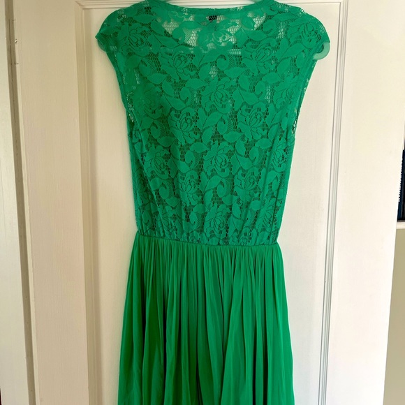ASOS green lace and tulle party dress - Picture 3 of 6